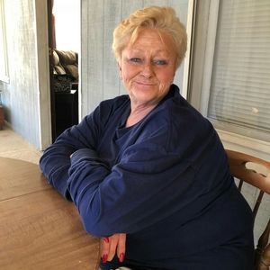 Meet your Posher, Angie